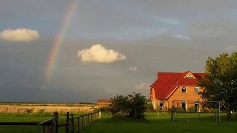 Ferienhof Schild FeWo Bullerbü House in Wangerland