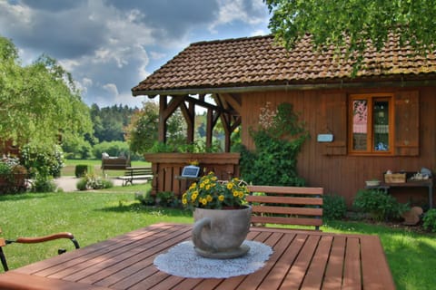 Heumanns Blockhaeuser am Wald Resort in Pottenstein