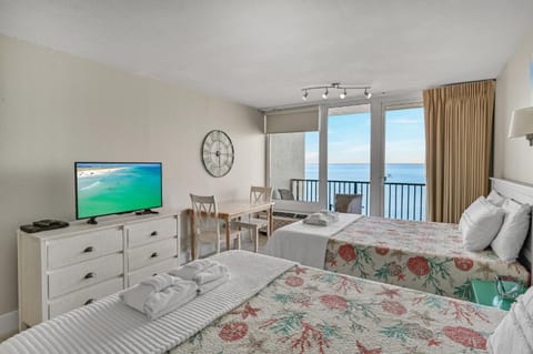 Sandestin Resorts, Bayside, Bay Front Studio Apartment in Miramar Beach