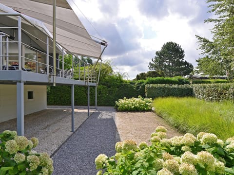 Villa in Kamperland with Private Garden House in Kamperland