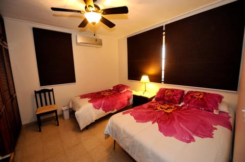 Totumas Lodge Bed and Breakfast in Panama City, Panama