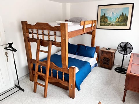 Apartaestudio Cerca al Parque Lago Apartamento in Dosquebradas