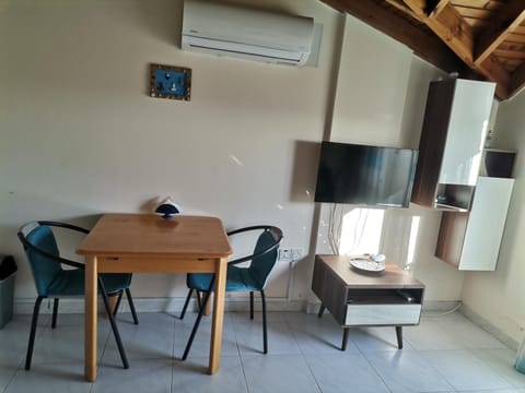 Lighthouse Apartment in Larnaca