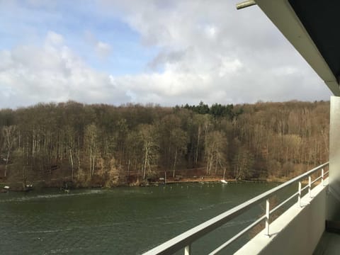 App_ an der Seepromenade _ Mittels Apartment in Eutin