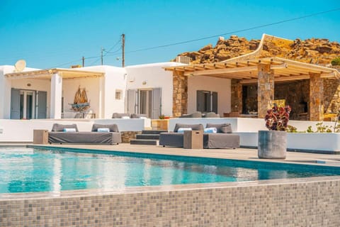 Cocos Villa Chalet in Decentralized Administration of the Aegean