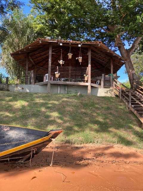 Chalés Casa de Vidro Inn in State of Pará