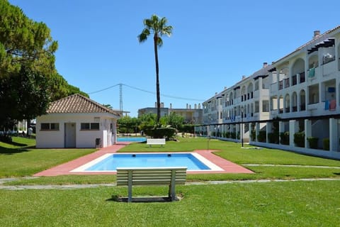 Apartamento con terraza privada y piscinas Condominio in Vinaròs