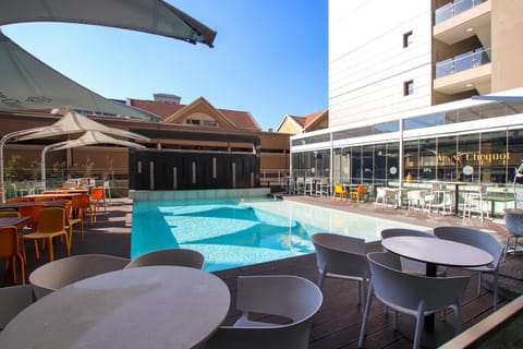 Pool view, Swimming pool