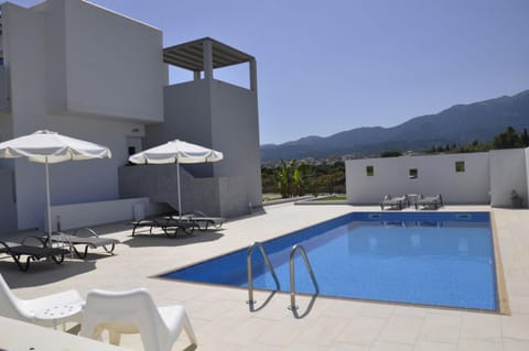 Xenos Villa 3 - Luxury Villa With Private Pool Near The Sea. Chalet in Muğla Province