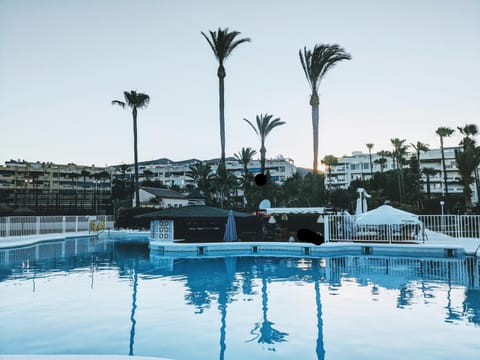 Swimming pool, Sunset