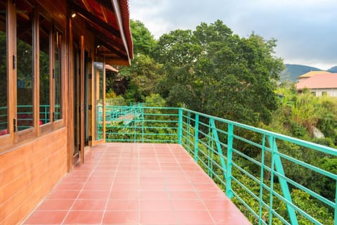 Ivory Falls Villa Resort in Lâm Đồng