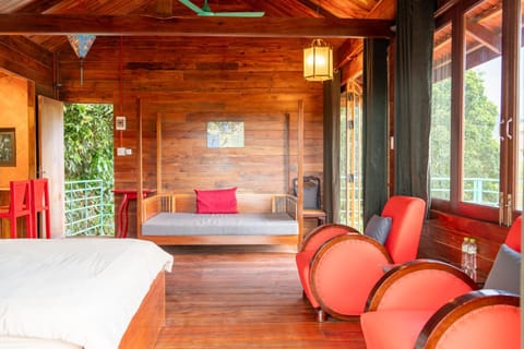 Ivory Falls Villa Resort in Lâm Đồng