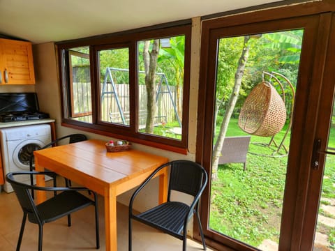 Dining area, Garden view