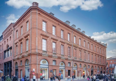 Plaza Hotel Capitole Toulouse - Anciennement-formerly CROWNE PLAZA Hotel in Toulouse