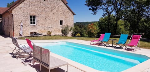 Facade/entrance, Garden view, Pool view, Swimming pool