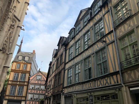 Hôtel De La Cathédrale Hotel in Rouen