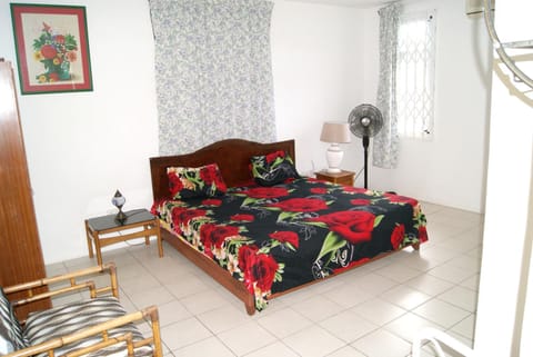 3 bedrooms appartement with balcony and wifi at Bambous 6 km away from the beach Condo in Mauritius