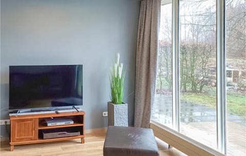 Amazing Home In Vlagtwedde With 4 Bedrooms, Sauna And Wifi Casa in Vlagtwedde