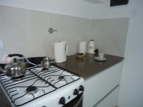 Coffee/tea facilities, Kitchen or kitchenette