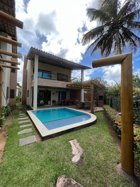 Property building, Day, Pool view, Swimming pool