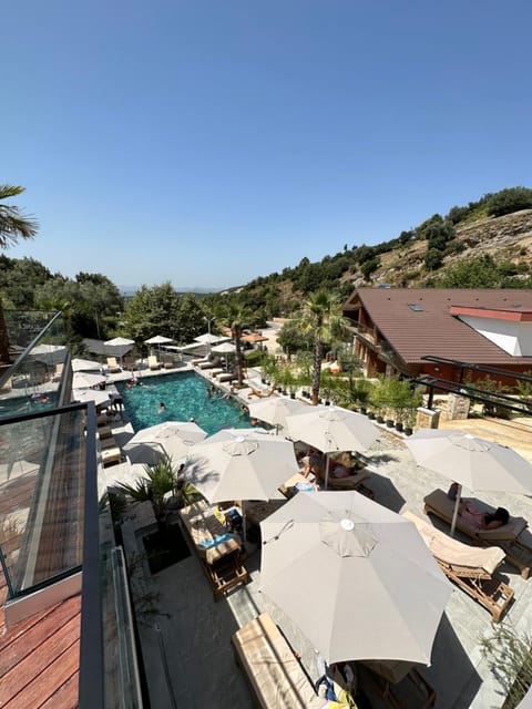 Day, Natural landscape, Pool view, Swimming pool