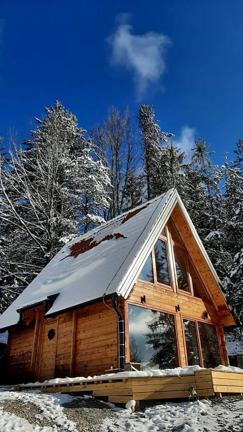 Property building, Day, Natural landscape, Winter