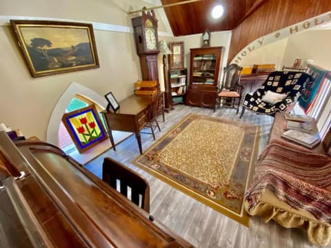 Unique Stay! Converted Church In Idyllic Location Casa in St Johns
