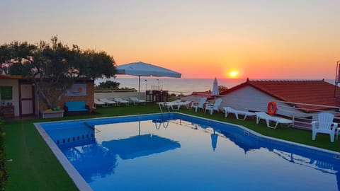 View Villas Condominio in Crete