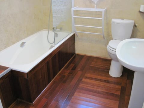 Toilet, Bathroom, Bath