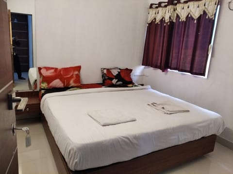 Latanand Residency Hotel in Mahabaleshwar
