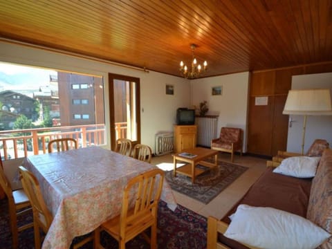 Appartement à Courchevel 1850, vue vallée, ski aux pieds - FR-1-514-40 Apartment in Saint-Bon-Tarentaise
