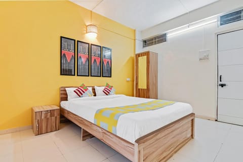 OYO Home Saraswati Niwas Vadgaon Budruk Near Fun Time Multiplex Bed and Breakfast in Pune