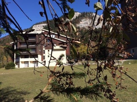 Studio au pied des pistes avec balcon Corrençon-en-Vercors - FR-1-515-99 Apartment in Provence-Alpes-Côte d'Azur