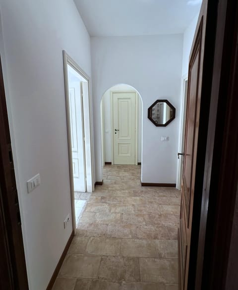 Terrace & Parking - Holiday Home near Fegina Beach Apartment in Monterosso al Mare