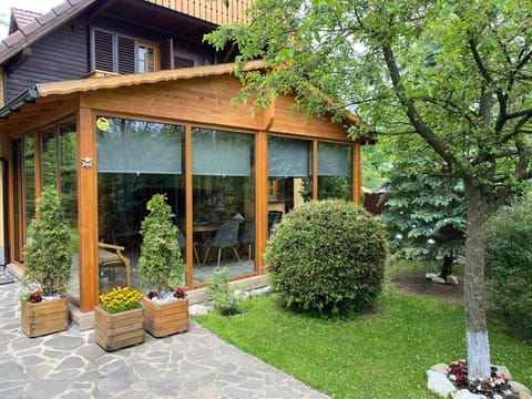 Chalet Milenium Residence Bran Bed and Breakfast in Bran