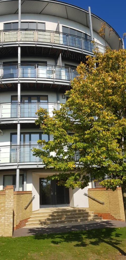 Garland Modern Apartment, Greenhithe 1 With Parking Apartment in Dartford
