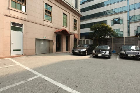 Karak Tourist Hotel Hotel in Seoul