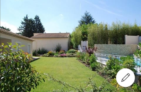 Le Mont Ventoux Casa in Carpentras