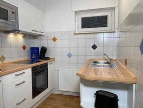 Auwers Haus komplett zur Alleinnutzung - 3 Wohneinheiten Apartamento in Schmallenberg