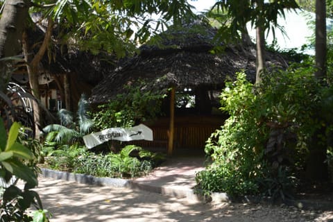 Triniti Oysterbay Bed and Breakfast in City of Dar es Salaam