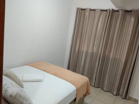 APARTAMENTO CIDADE VERDE 3 MT Condo in Maringá