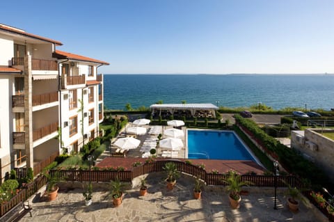 Mars Apartments in Tryavna Beach Complex Condo in Burgas Province