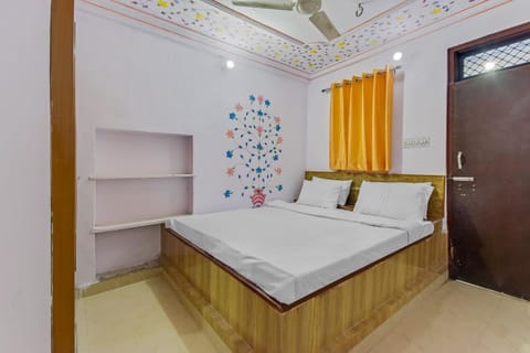 OYO Hotel Star Guest House Hotel in Jaipur