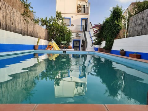 CASA CON SIERRA Y CON PORTUGAL House in Sierra de Huelva