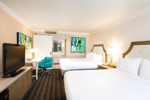 Holiday Inn San Diego Bayside, an IHG Hotel Resort in Point Loma