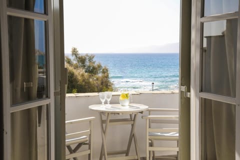 Balcony/Terrace, Sea view, Quiet street view