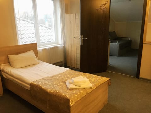 Guest House SOTNI Hôtel in Kiev City - Kyiv