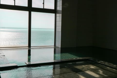 Sea view, Public Bath