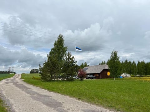 Voose Päikesekodu seminari- ja puhkekeskus Nature lodge in Harju County, Estonia