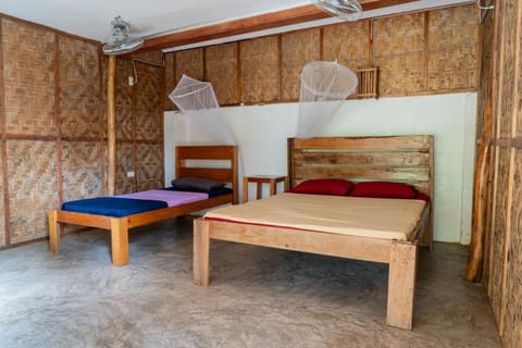 Soffta Surf Ranch Hostel in General Luna